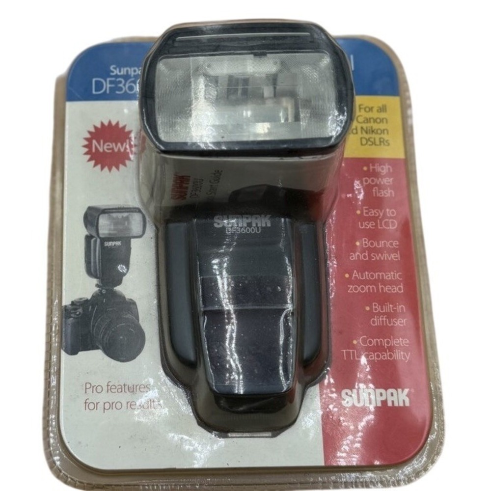 Sunpak DF3600U Universal Flash Open Box Like New TTL Canon Nikon DSLR